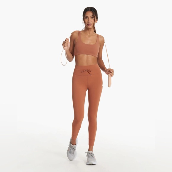 Vuori Daily Legging - Picture 11 of 12